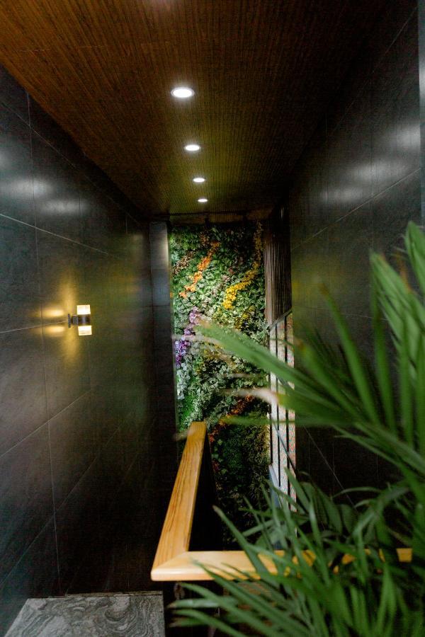 Steed Hotel Dalat Luaran gambar